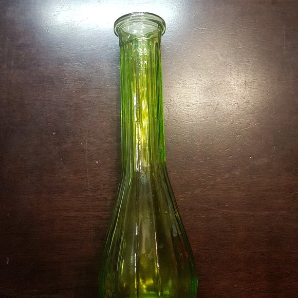 Vintage-ish Glass Bud Vase - Single Stem - Green
